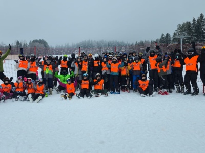 Uczniowie Gminy Żegocina na wyjeździe narciarskim w Tyliczu