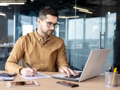 Czy zaliczkę można otrzymać jako świadczenie „w naturze”?
