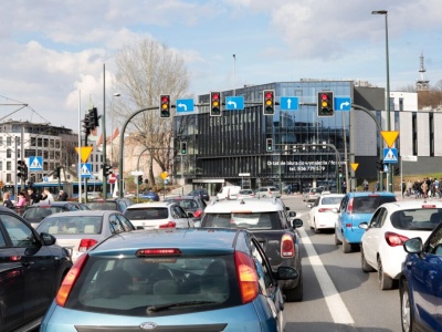 Zanieczyszczone powietrze groźniejsze niż wypadki drogowe. Sprawdzili 13 największych miast