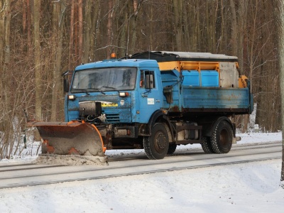 Lublin: Trwa intensywna akcja służb drogowych, są opóźnienia na liniach podmiejskich