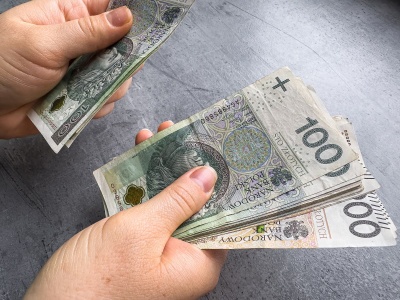 Najczęstszy błąd Polaków. Ekspert tłumaczy. To dlatego oszczędzanie kończy się fiaskiem