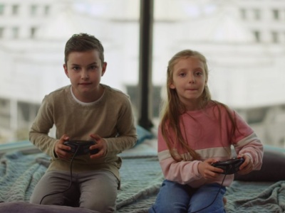 Ponad 20 dni wolnego od szkoły w kilka tygodni. MEN zabiera głos i dolewa oliwy do ognia