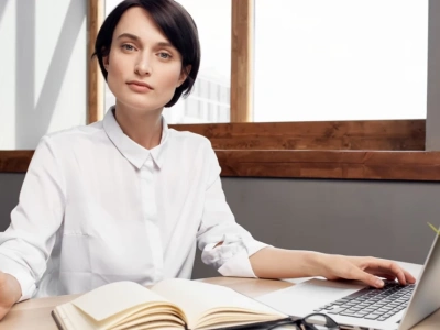 Stabilny zawód bez studiów? Kadry i księgowość to praktyczny wybór!