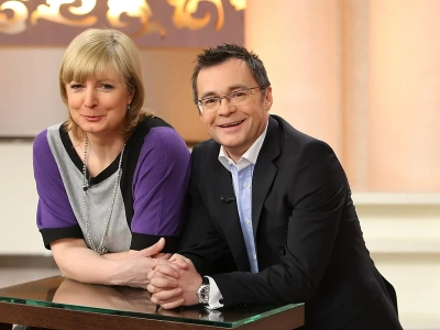 Zaskakująca praca znanego dziennikarza TVP. 