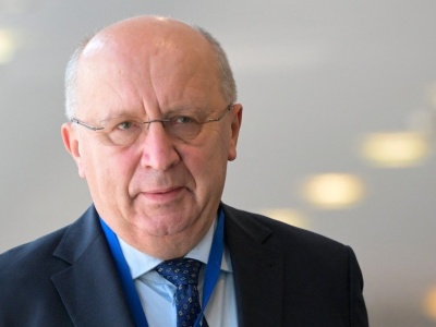 Łączność satelitarna ma być bezpieczniejsza. 