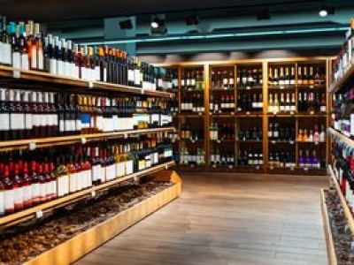 Upada znana marka alkoholu w USA. Musi wyprzedać zapasy