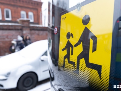 Jak zadbać o bezpieczny wypoczynek dzieci w trakcie ferii? Kuratorium odpowiada