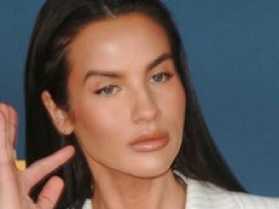 TYLKO NA PUDELKU: Karolina Gilon MILCZY od niemal miesiąca! Wiemy, co dzieje się z celebrytką