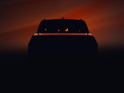 Toyota zapowiada tajemniczego, kanciastego SUV-a. Czy to następca Highlandera?