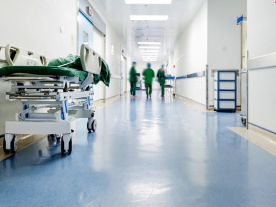 Są szpitale, które pacjenta onkologicznego nie zgłaszają do konsylium. 