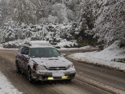 Znowu lawina alertów pogodowych. Zima zaciska pętlę. Gdzie będzie ślisko?