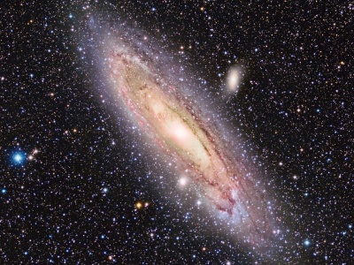 Nowa mapa pokazuje wpływ ciemnej materii na kosmos