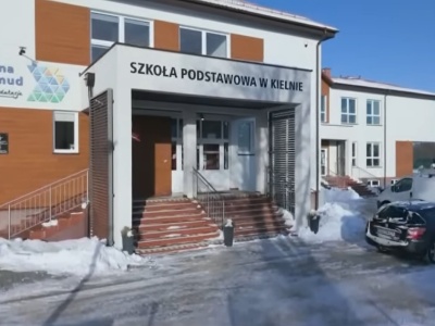 Wyrzuciła krzyż do kosza, decyzją komisji może wrócić do pracy!