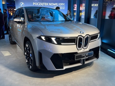 Pierwsze odbiory BMW iX3 w Polsce za kilka tygodni. Stosunkowo tanie i popularne, w Europie najchętniej zamawiany elektryk BMW