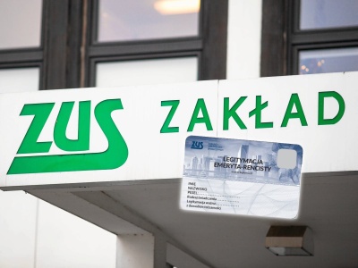 Nowe legitymacje dla emerytów i rencistów. Zmiana dla 8 mln seniorów