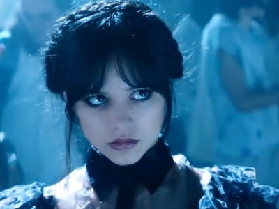 Jenna Ortega w eleganckiej stylizacji. Inna gwiazda skradła show?