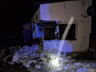 Starsza kobieta poszkodowana po wybuchu gazu