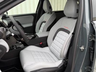 Nowy SUV ze spalaniem 5,4 l i bagażnikiem 651 l tanieje do 128 900 zł. Kilka dni po pierwszych testach w Polsce