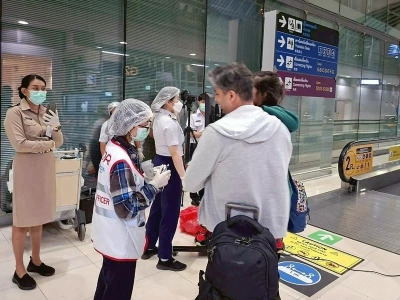 Wirus Nipah. Ruszają kontrole na lotniskach w kolejnych krajach