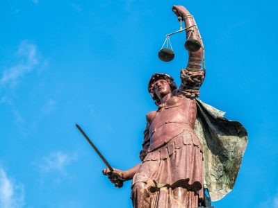 „Polak na Donbasie” usłyszał zarzuty. Wydano list gończy