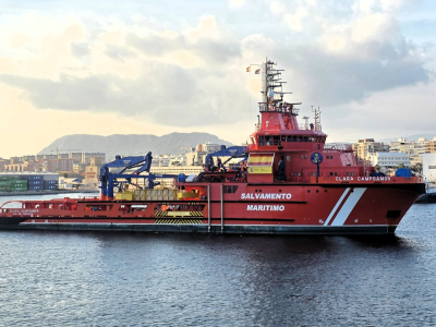 Hiszpański holownik pomógł tankowcowi floty cieni dotrzeć do Maroka