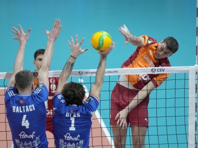 Czterosetowy bój rywali mistrza Polski. Śliwka i spółka nie dali rady