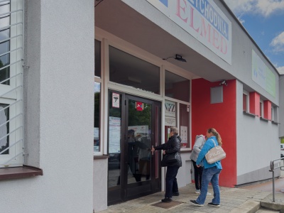 Te choroby dają prawo do dodatkowych świadczeń, ulg i dłuższego urlopu