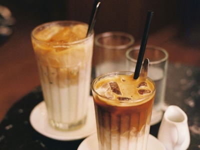 Unia Europejska zaostrza przepisy. Tych produktów zabronią nie tylko w kawiarniach