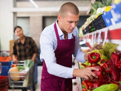 Sprzedaż owoców i warzyw na nowych zasadach. Handel ostrzega: to koszt 17 mln zł
