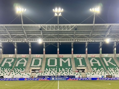 Zima nie zaskoczyła, ale elektryka tak. Mecz Radomiaka z Arką odwołany