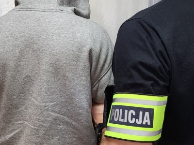 Kryminalni ze Świecia zabezpieczyli ponad 300 gramów narkotyków. 20-latek zatrzymany