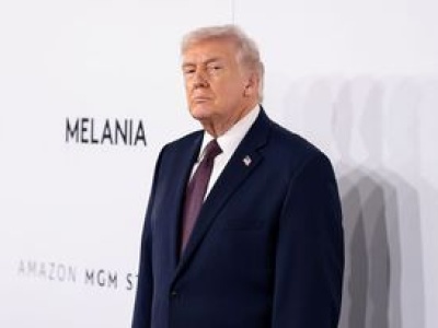 Trump o Iranie: chcą zawrzeć układ. W stronę Teheranu zmierza armada