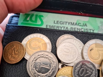 Emeryci mają tu duże zniżki. Potrzebują tylko jednego dokumentu