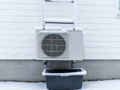 Ogrzewanie przy –10°C. Oto porównanie kosztów prądu, gazu, pelletu i pomp ciepła