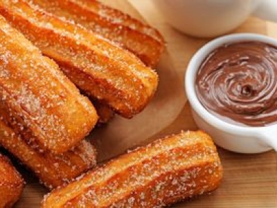 Ta hiszpańska przekąska zawładnęła karnawałem. Jest chrupiąca i nie da się zjeść jednej sztuki