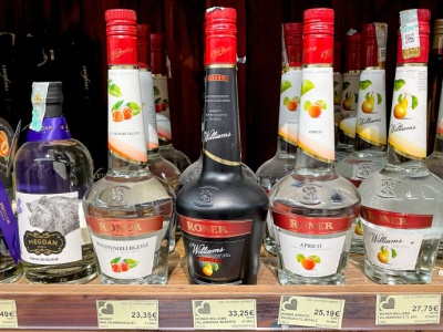 IJHARS skontrolował mocne alkohole w sklepach. Błędy na etykietach i nie tylko