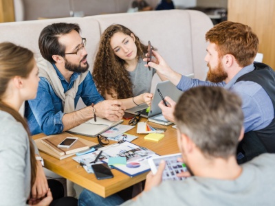 Kryzys w projekcie – jak techniki hybrydowe pozwalają uratować zagrożone terminy?