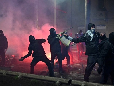 Bitwa uliczna w Turynie! 