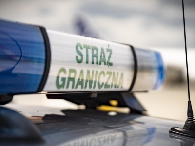 Rzeszów. Nazistowska flaga w oknie. Reakcja funkcjonariusza SG