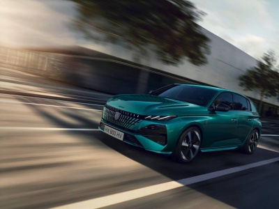 Citroën lepszy niż Toyota, Renault pokonuje Peugeot. Rynek motoryzacyjny we Francji, styczeń 2026