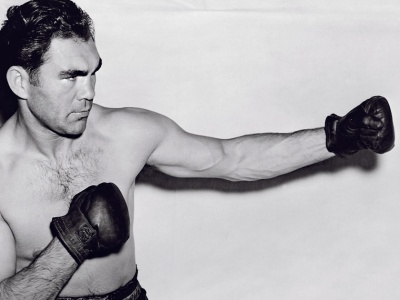 Przed wojną miał wizerunek pieszczocha III Rzeszy. 60 lat potem pomniki stawiały mu zjednoczone Niemcy