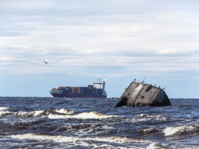 Uda się skonstruować niezatapialny statek?