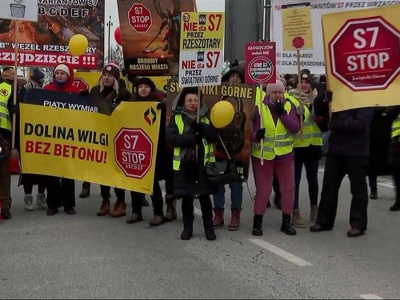 Rozgniewani mieszkańcy zablokowali zakopiankę. Boją się o swoje domy
