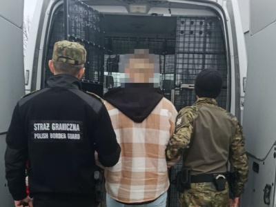 Konwój pod granicę i wydalenie Ukraińca