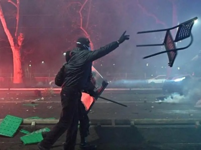 Zamieszki we Włoszech. Ponad 100 rannych policjantów