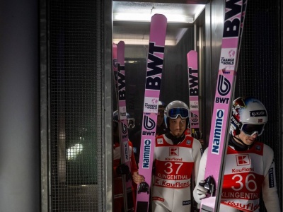 Kradzież podczas Pucharu Świata. Norwescy skoczkowie stracili sprzęt na igrzyska