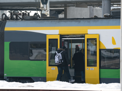 Modernizacja trasy Warszawa – Otwock za 1,7 mld zł. Cierpliwość pasażerów w cenie