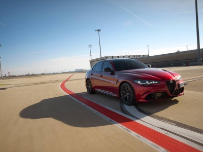 Nowa Alfa Romeo Stelvio później niż planowano. Co dalej z marką?