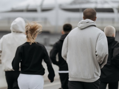 Chcieli wysłać załogę na obóz kondycyjny. Skarbówka upomniała się o swoje