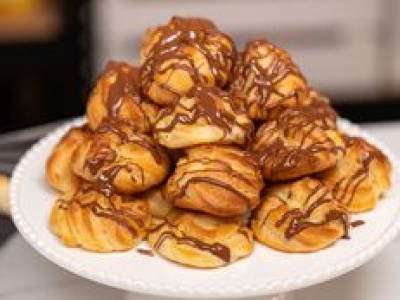 Znikają szybciej, niż zdążysz je policzyć. Ptysiom w takim wydaniu nikt się nie oprze